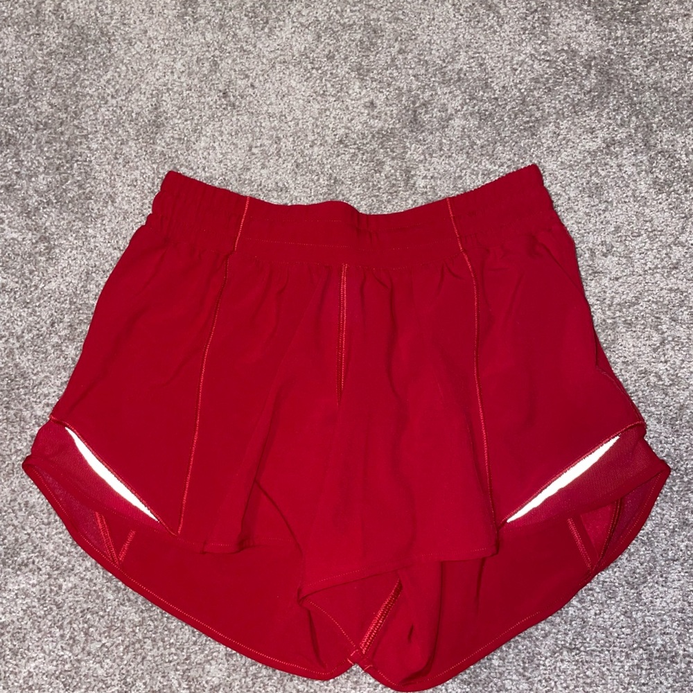 Lululemon Hotty Hot Shorts Size 4